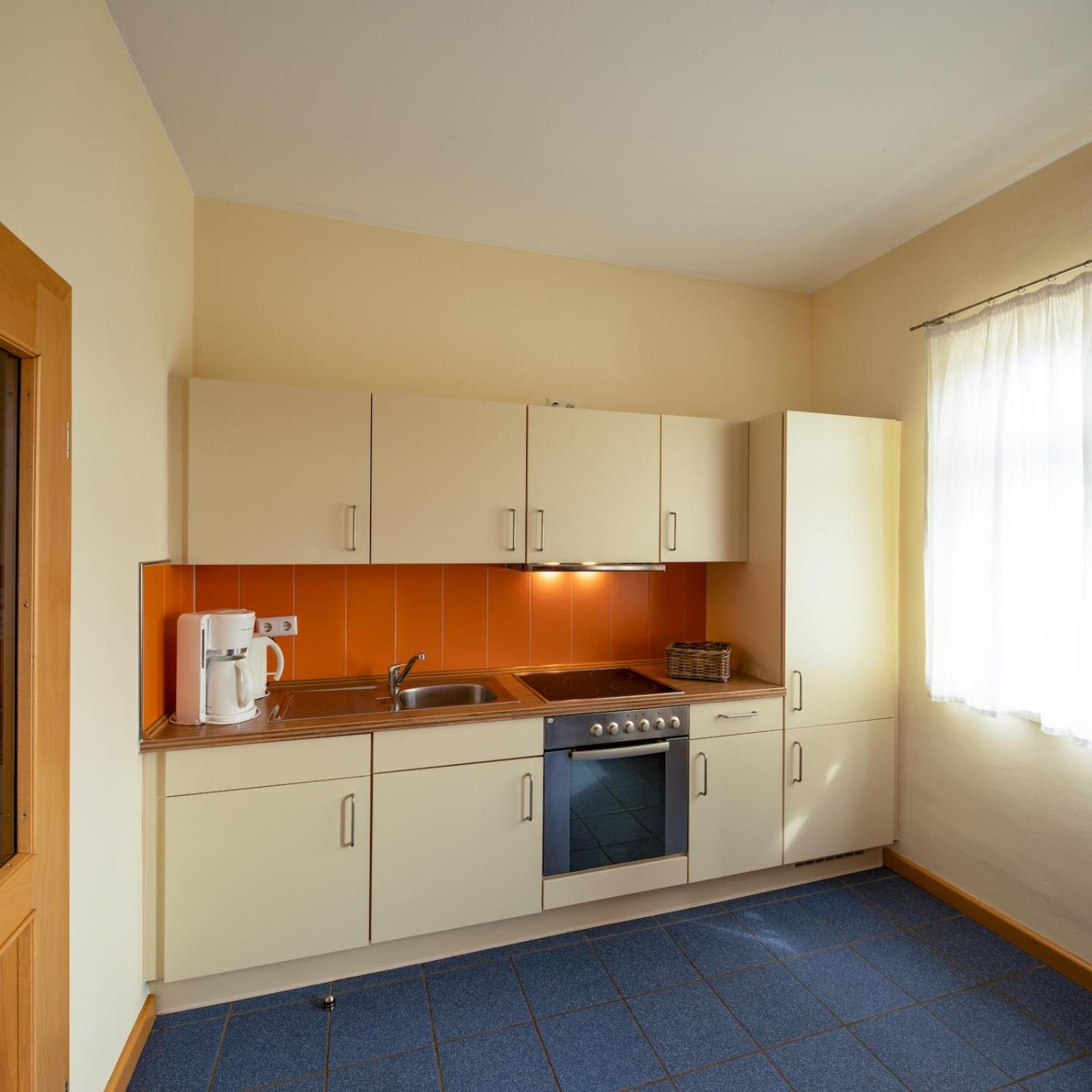 Creuzburg Biohotel Stiftsgut Wilhelmsgluecksbrunn מראה חיצוני תמונה